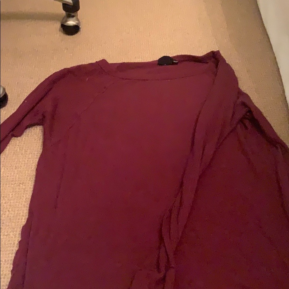 maroon long sleeve sweater, lightweight